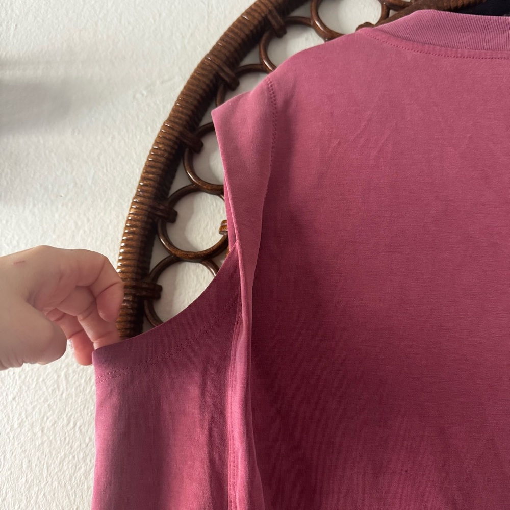 Athleta soft sleeveless top size XL Magenta pink - Picture 6 of 7